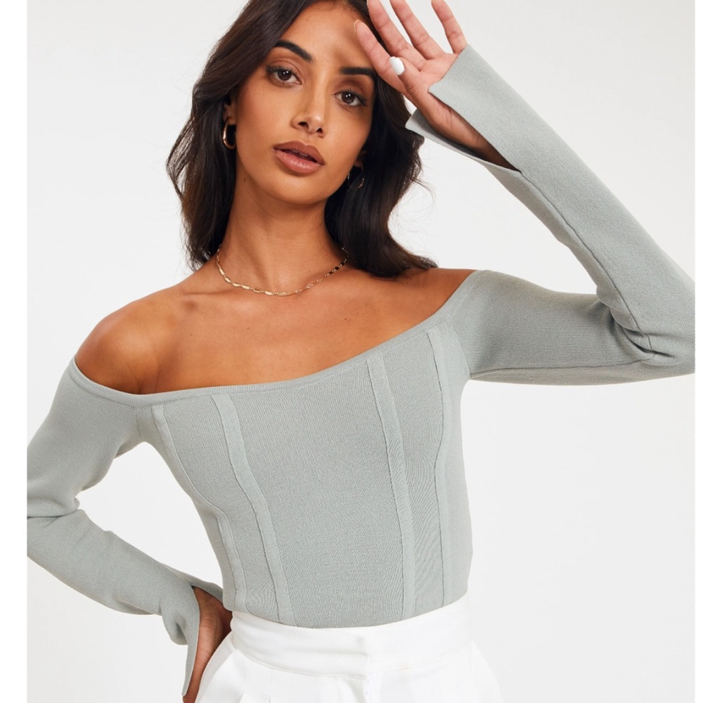Off Shoulder Split Long Sleeve Knit Top